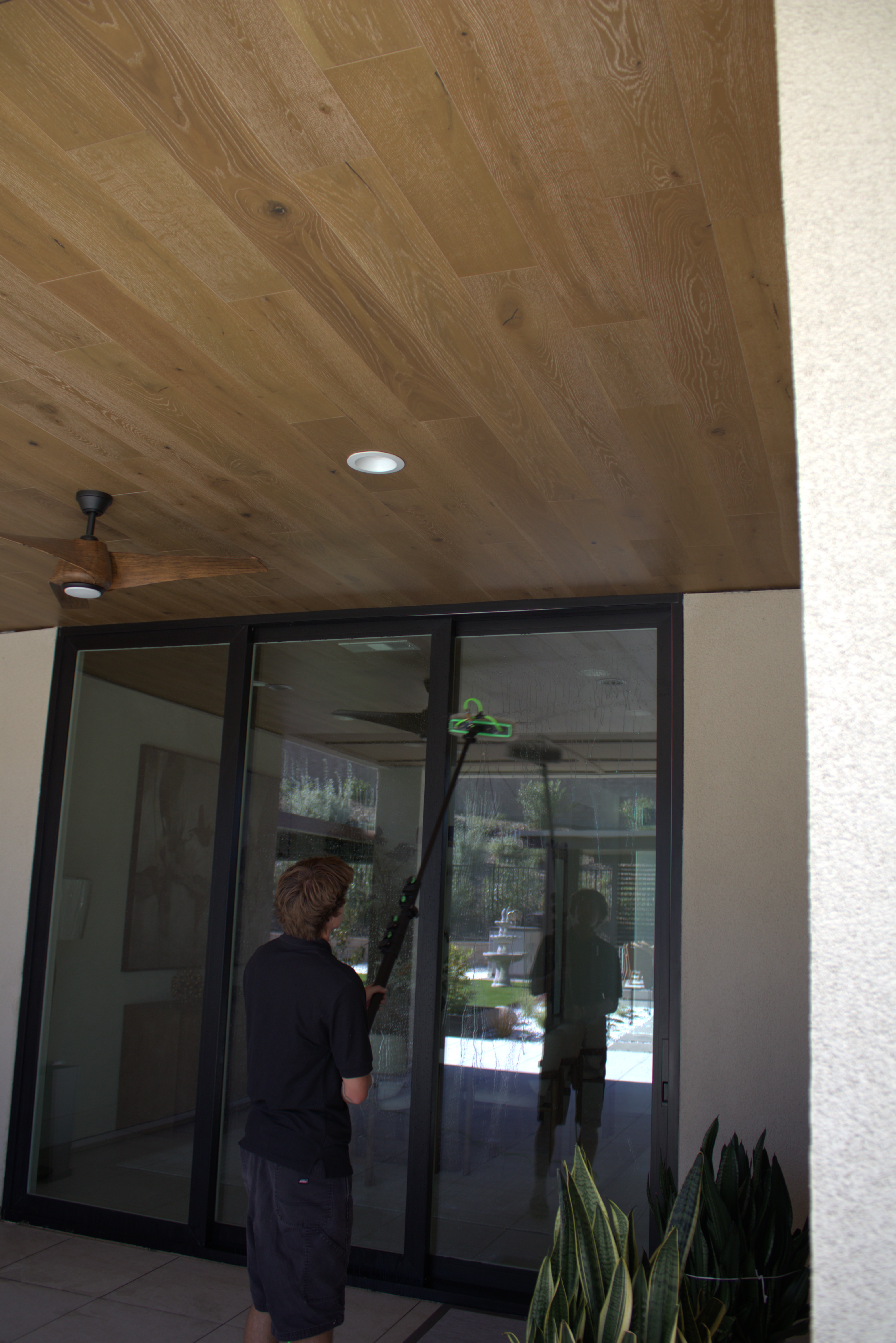 Window cleaning 2nd floor